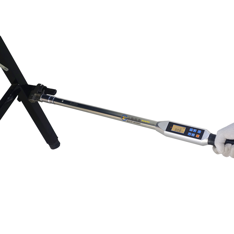 ���@Ť������