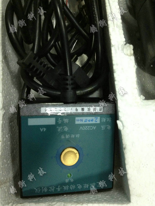 電動(dòng)扭力扳手圖片